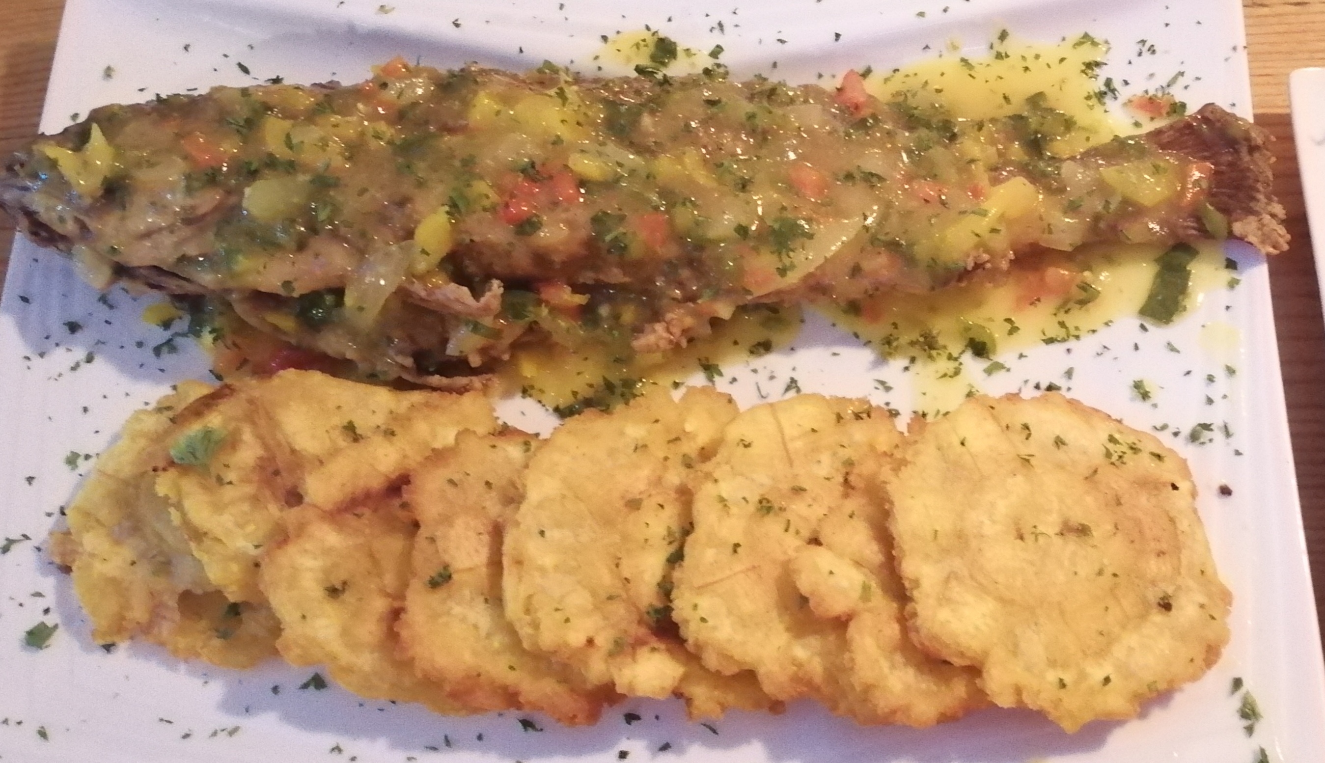 Corvina al ajillo 