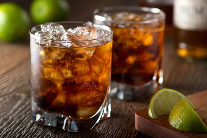 RON CARTA VIEJA TRAGOS