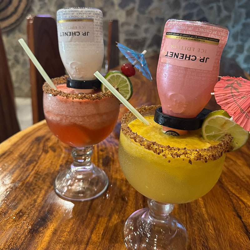 Domingos margaronas con Jp 2x1